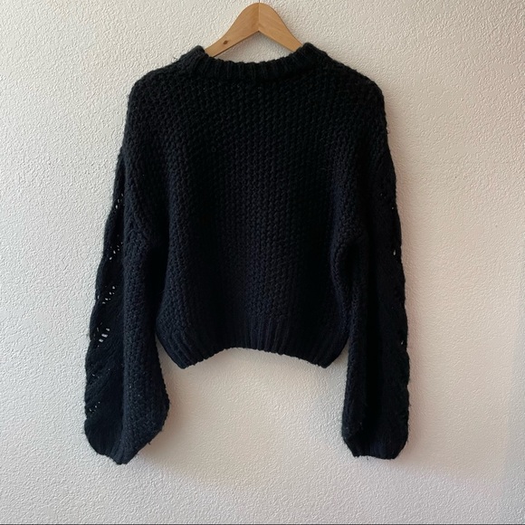 Black balloon sleeve knit sweater - Picture 2 of 2